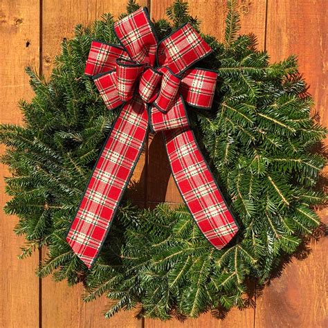 Natural Balsam Fir Wreath with Specialty Bow