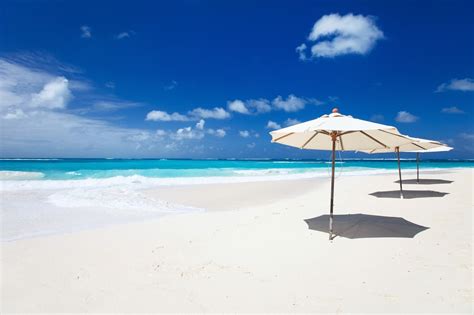 Lesser Antilles Vacations - Beach Travel Destinations