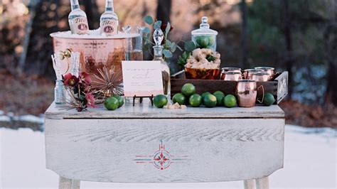 22 Festive Winter Wedding Ideas to Inspire Your Own Seasonal Soirée