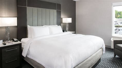 Extended stay hotel in Concord, MA | Residence Inn Boston Concord