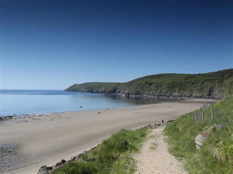 Aberdaron Beach | VisitWales