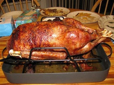 Roast Goose with Bourbon Gravy -- A Christmas Classic! | Recipe | Goose recipes, Roast, Duck recipes