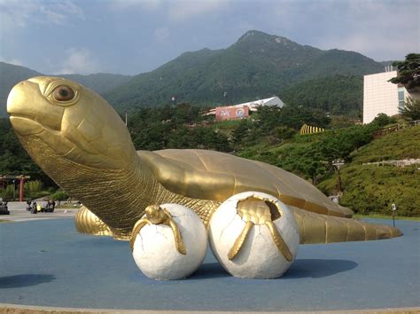 gold turtles statue free image | Peakpx