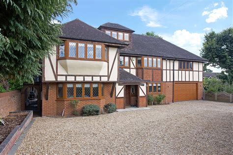 Park Lane, Broxbourne, Hertfordshire, EN10 7PG | Property for sale | Savills