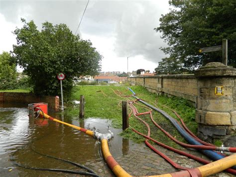 Tadcaster Floods – Tadcaster was hit by a severe rain front for 2 days ...