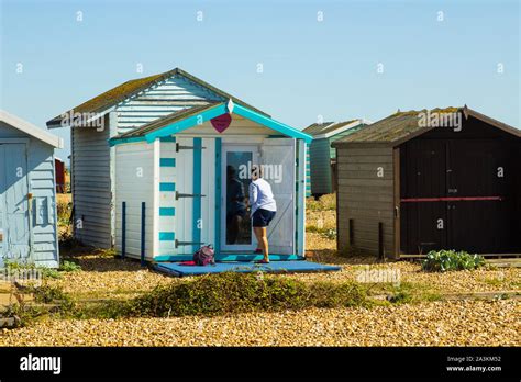 Hayling island beach huts hi-res stock photography and images - Alamy