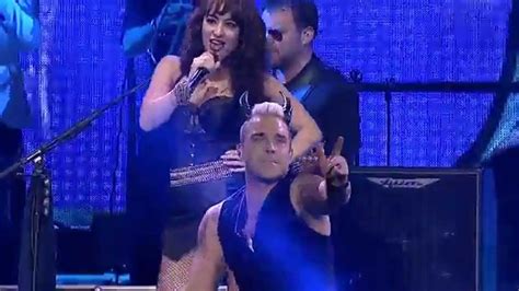 Robbie Williams - Rock Dj (Live in Minsk, 2015) - YouTube