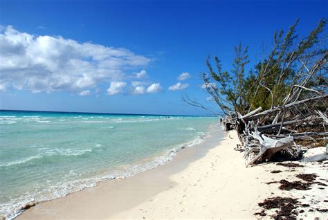 Gold Rock Beach of Freeport, Bahamas