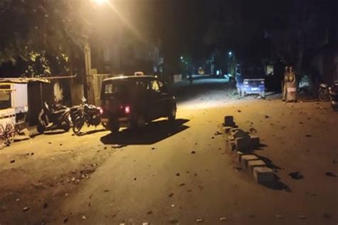 Karnataka: 40 arrested over stone-pelting at police station in Hubli, 6 cases registered