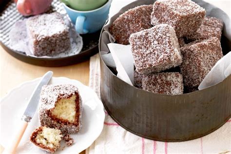 Classic lamingtons