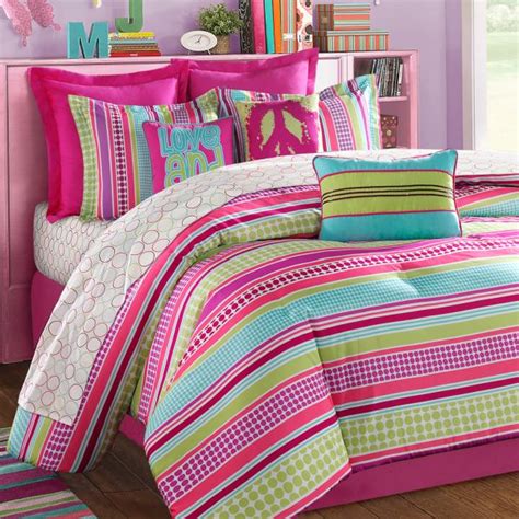 Trendy Teen Girls Bedding Ideas With A Contemporary Vibe