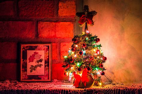 5 Kreasi Unik Pohon Natal DIY. Dijamin Hemat Bujet!