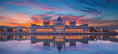 The Blue Danube River Cruise with Budapest Extension | 2022 River Cruises | Riviera River Cruises