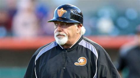 Wally Backman, Lew Ford return to Ducks' dugout for 2022 - Newsday