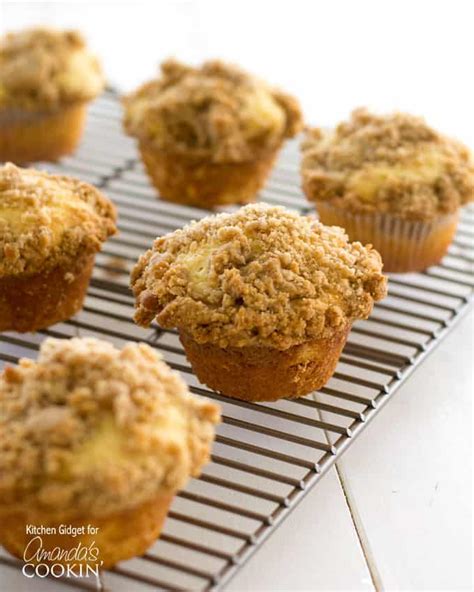 Cinnamon Streusel Muffins Recipe - Amanda's Cookin'