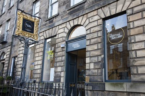 The Edinburgh Art Lovers Guide: Galleries, Dundas Street & Sculptures