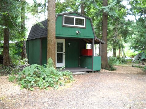 great cabin idea near lake cushman Guest Cabin, Guest Cottage, Greenhouse Ideas, Survival ...