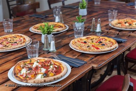 RESTAURANT PIZZERIA A LA MAISON, Marseille - Restaurant Reviews, Photos & Phone Number - Tripadvisor