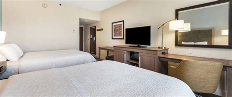 Hampton Inn Columbus I-70E Hotel near Columbus Airport