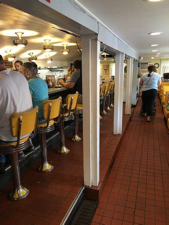 HENRY'S DINER, Burlington - Menu, Prices & Restaurant Reviews - Tripadvisor