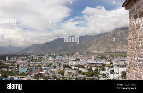 Lhasa skyline Stock Videos & Footage - HD and 4K Video Clips - Alamy