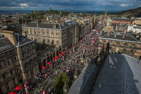 How Edinburgh Fringe Became the Biggest Arts Festival in the World