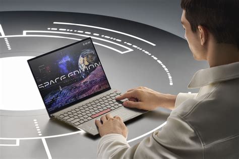 Here's a closer look at ASUS' space-themed laptop