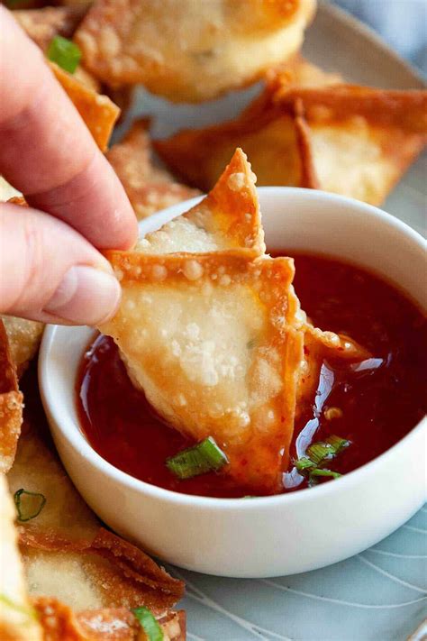 BEST EVER Crab Rangoon | Foodtasia