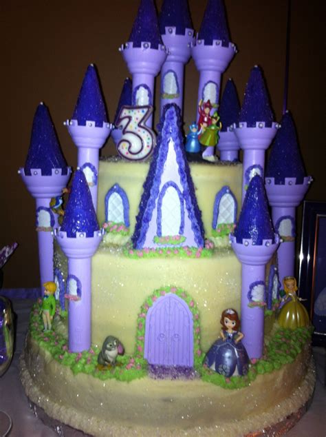 Sofia the First Cake. Castle with characters. | Sofia the first ...