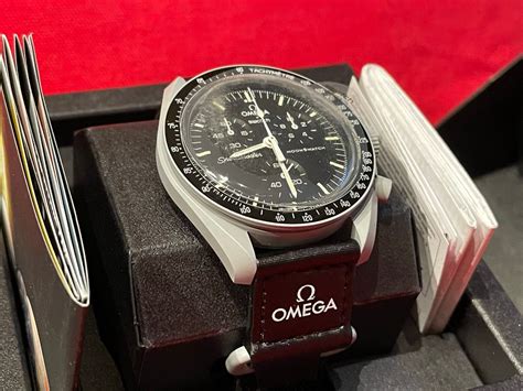 Swatch OMEGA SWATCH “Mission To The Moon” Speedmaster BIOCERAM... für ...