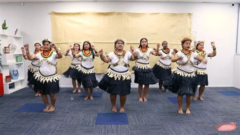 Marewen Kiribati Cultural Youth Group - Dance 1 | This dance is fun and ineractive, when staying ...