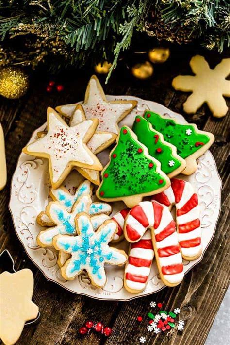 The Best Sugar Cookie Recipe for Cut Out Shapes | Christmas Cookies