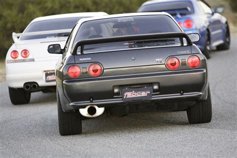 Nissan GT-R R32 vs R33 vs R34 vs R35 comparison: Classic MOTOR