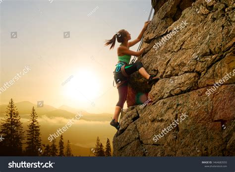 754,596 Rock Climbing Images, Stock Photos & Vectors | Shutterstock