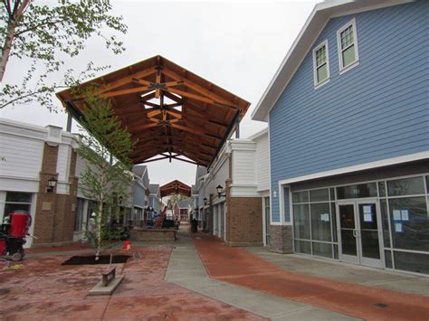 IMAGE GALLERY: Merrimack Outlets Sneak Peek | Merrimack, NH Patch