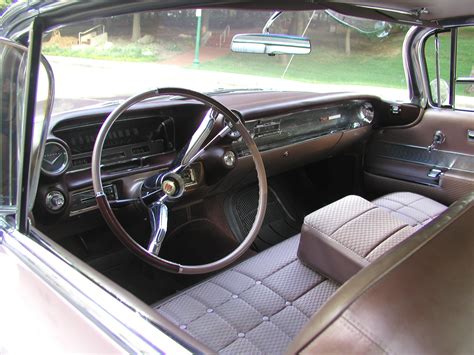 Cadillac DeVille I 1959 - 1960 Coupe :: OUTSTANDING CARS