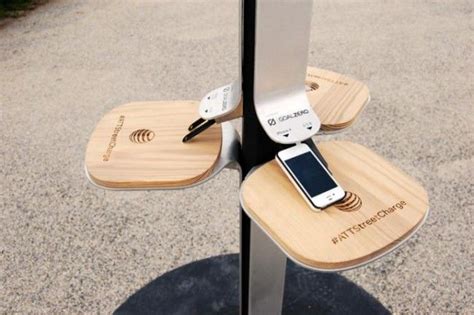 NYC introduces solar-powered phone charging stations (With images ...