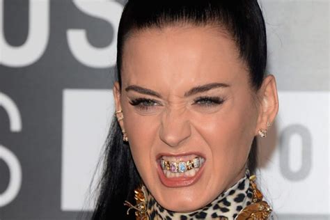 The Top Five Celebrities Who Wear Gold Grillz – Fashionmommy's Blog | ckamgmt.com