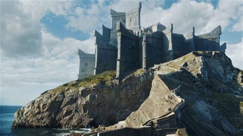 Game of thrones locations, Dragonstone castle, Game of thrones prequel