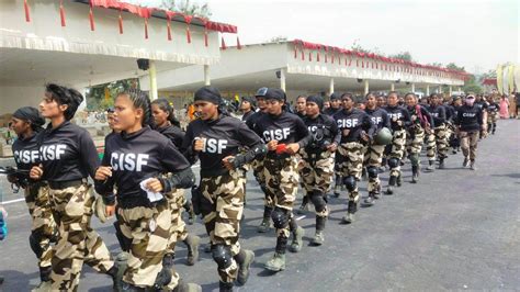 Republic Day 2023: इस बार राजपथ पर परेड में नहीं शामिल होगी CISF, 7 बार ...