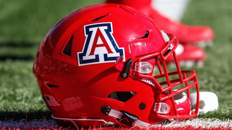 Arizona Wildcats Land Top Football Recruit In Program History