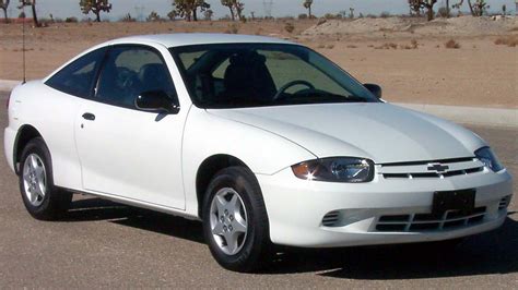 2003 Chevrolet Cavalier - Information and photos - MOMENTcar