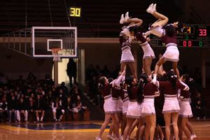 Lowell Cheer: WELCOME TO LOWELL HIGH SCHOOL CHEER IN SAN FRANCISCO!