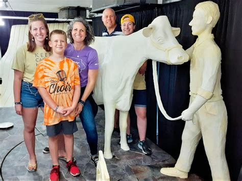 Carving a legacy: Butter sculptor Sarah Pratt’s journey from apprentice ...