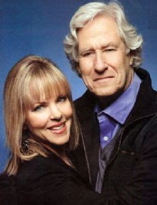 Melissa Sue Anderson and Michael Sloan. They have two children Piper Sloan and Griffin Sloan ...