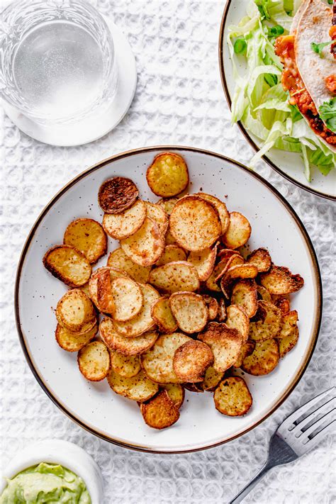 Actifry Potato Crisps Recipe | Garlic & Paprika | Hint Of Helen