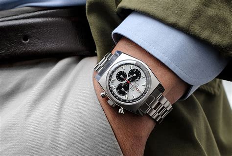 An Incomparable Chronograph With A Legendary Movement, 57% OFF