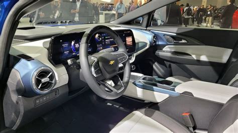 The 2024 Chevrolet Equinox EV Is The Affordable Electric Crossover We ...