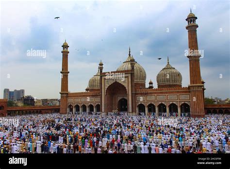 Aerial view of Jama Masjid during Eid al-Adha prayers in Delhi, India ...