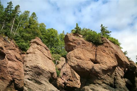 Hopewell Rocks, New Brunswick Stock Image - Image of tide, hopewell: 15223443